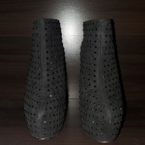 Black ankle booties w/ hidden platform & back zip